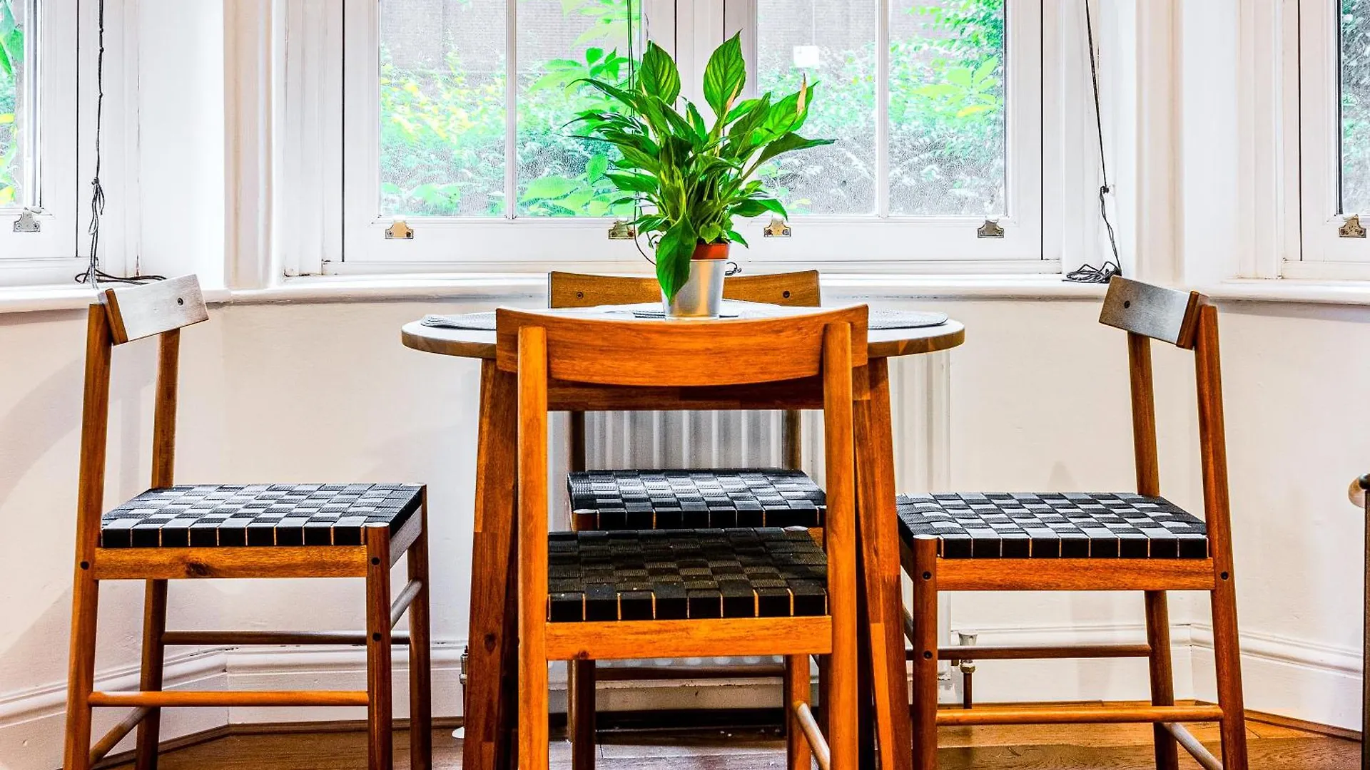Secluded Oasis 1Br Flat, Bethnal Green, 2Min Tube London 0*,  Storbritannien